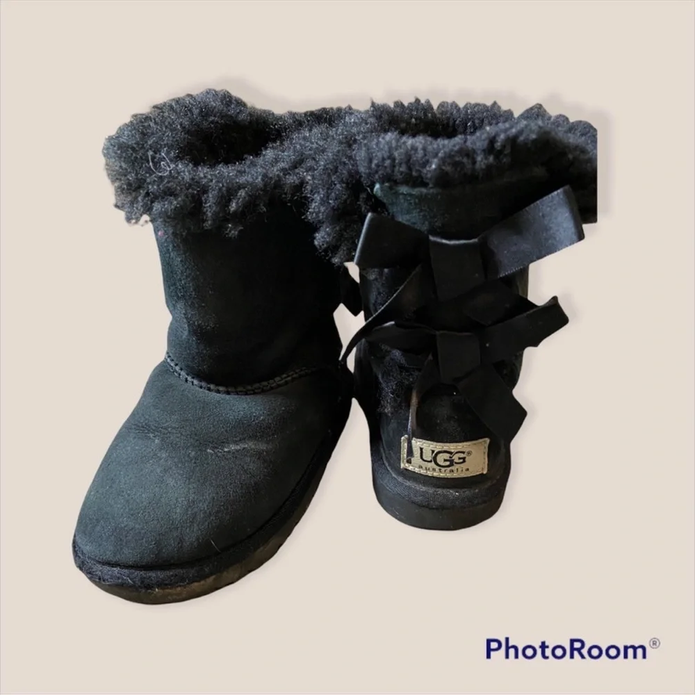 UGG Black Sheepskin Boots with Bows Size 10